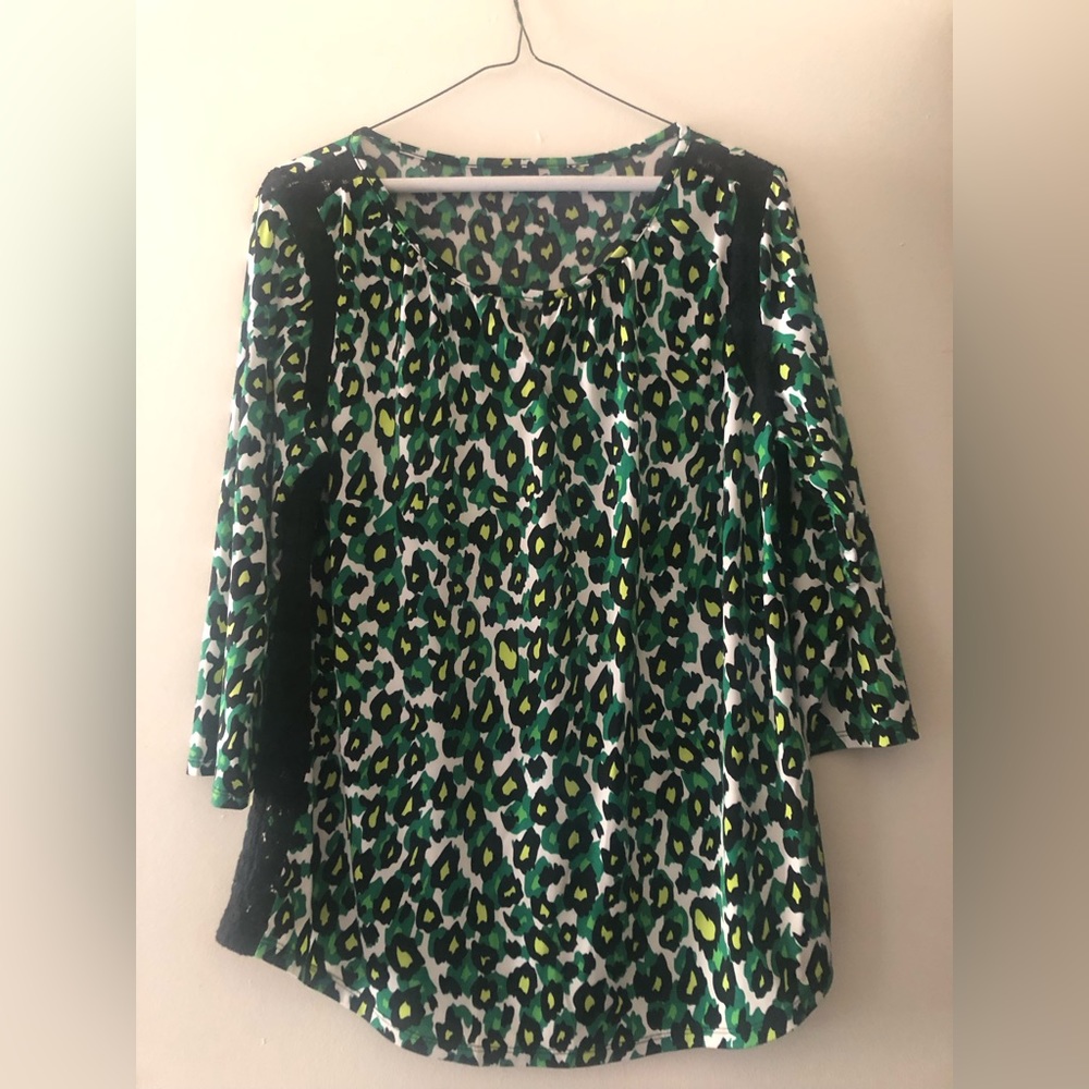 Chicos Brand Green Black and White Blouse Size XL